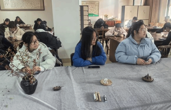 二十四节气系列疗愈读书会·大雪专场： 大雪映诗心，书香愈人心